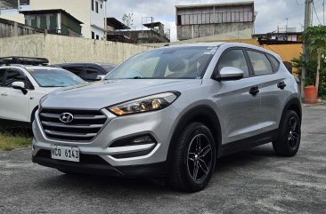 Silver Hyundai Tucson 2018 for sale in 