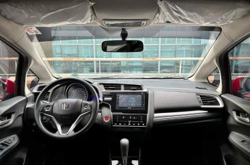 2019 Honda Jazz  1.5 VX Navi CVT in Makati, Metro Manila