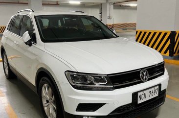 White Volkswagen Tiguan 2018 for sale in 
