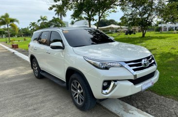 2020 Toyota Fortuner 2.4 V Pearl Diesel 4x2 AT in Iloilo City, Iloilo