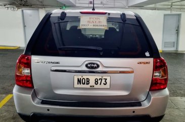 White Kia Sportage 2010 for sale in 