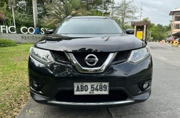 White Nissan X-Trail 2015 for sale in 