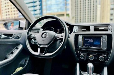 White Volkswagen Jetta 2016 for sale in Makati