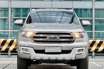 White Ford Everest 2016 for sale in Makati