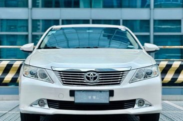 White Toyota Camry 2012 for sale in Automatic