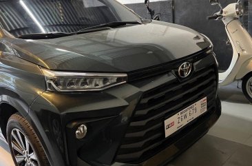Selling Green Toyota Avanza 2024 in Balanga