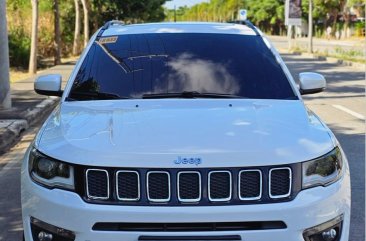 White Jeep Compass 2020 for sale in 