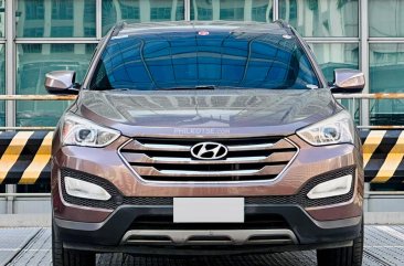 2013 Hyundai Santa Fe in Makati, Metro Manila