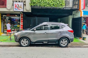 2010 Hyundai Tucson 2.0 CRDi 4x4 AT in Pasig, Metro Manila