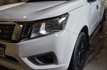 2020 Nissan Navara 4x2 EL Calibre MT in Quezon City, Metro Manila