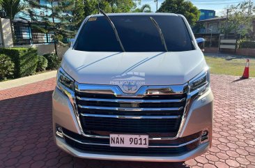 2020 Toyota Hiace Super Grandia Elite 2.8 AT in Manila, Metro Manila