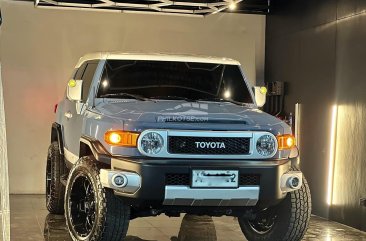 2015 Toyota FJ Cruiser  4.0L V6 in Manila, Metro Manila