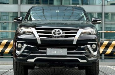 2016 Toyota Fortuner  2.4 V Diesel 4x2 AT in Makati, Metro Manila