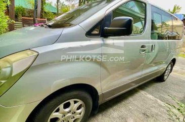 2004 Hyundai Grand Starex 2.5 CRDi GLS AT FL Premium in Quezon City, Metro Manila