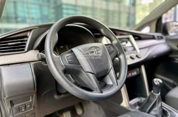 2018 Toyota Innova  2.8 J Diesel MT in Makati, Metro Manila