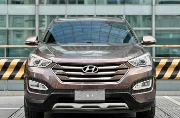 2015 Hyundai Santa Fe 2.2 CRDi GLS 4x2 AT in Makati, Metro Manila