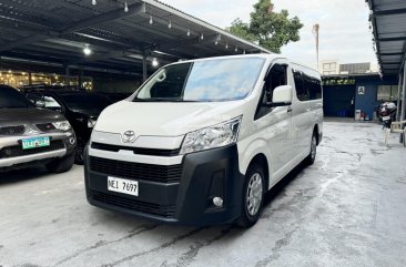 2019 Toyota Hiace  Commuter Deluxe in Las Piñas, Metro Manila