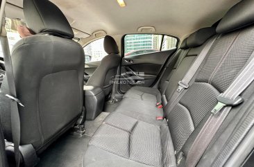 2017 Ford Everest  Trend 2.2L 4x2 AT in Makati, Metro Manila