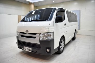 2018 Toyota Hiace  Commuter 3.0 M/T in Lemery, Batangas