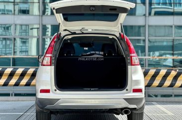 2016 Honda CR-V in Makati, Metro Manila