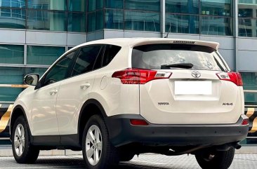 White Toyota Rav4 2013 SUV / MPV for sale in Manila