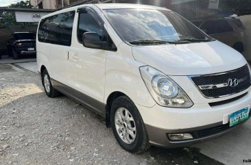 Selling Beige Hyundai G.starex 2013 Van at 88000 in Manila