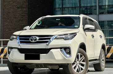 2017 Toyota Fortuner 2.4 V Pearl Diesel 4x2 AT in Makati, Metro Manila