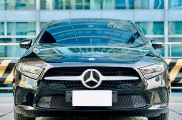 2019 Mercedes-Benz 180 in Makati, Metro Manila