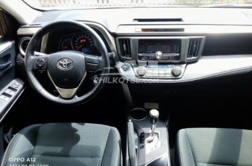 2014 Toyota RAV4  2.5 Active 4X2 AT in Quezon City, Metro Manila