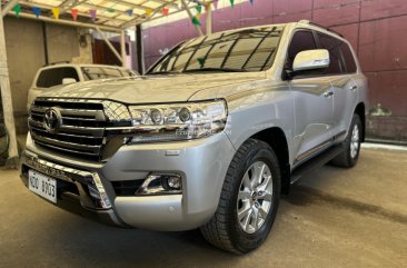 2019 Toyota Land Cruiser  4.5L DSL AT in Quezon City, Metro Manila