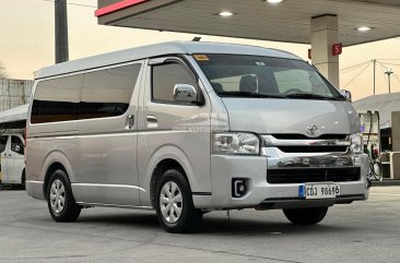 2017 Toyota Hiace  GL Grandia A/T in Manila, Metro Manila