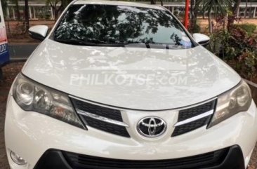 2014 Toyota RAV4  2.5 Active 4X2 AT in Quezon City, Metro Manila