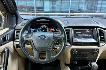 2015 Ford Everest in Makati, Metro Manila