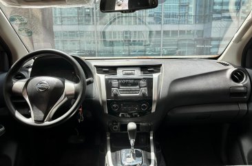2018 Nissan Navara 4x2 EL Calibre AT in Makati, Metro Manila