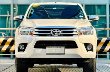 2020 Toyota Hilux in Makati, Metro Manila