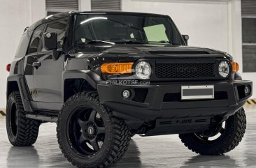 2015 Toyota FJ Cruiser  4.0L V6 in Manila, Metro Manila