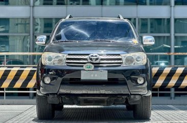 2010 Toyota Fortuner  2.4 G Diesel 4x2 AT in Makati, Metro Manila