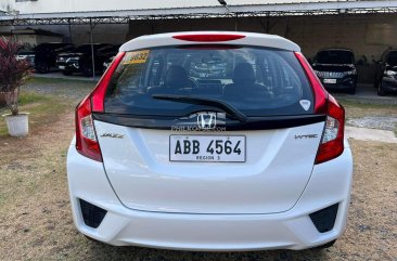 2015 Honda Jazz  1.5 V MT in Manila, Metro Manila