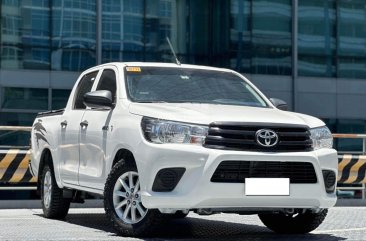 2019 Toyota Hilux in Makati, Metro Manila