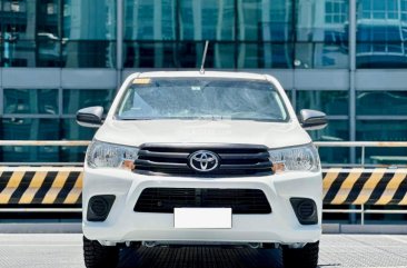 2019 Toyota Hilux in Makati, Metro Manila