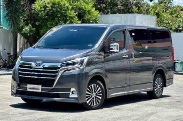 2020 Toyota Hiace Super Grandia Elite 2.8 AT in Manila, Metro Manila