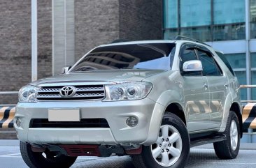 2011 Toyota Fortuner in Makati, Metro Manila