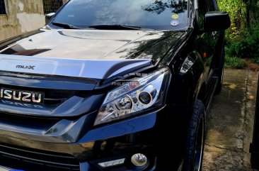 2016 Isuzu mu-X  RZ4E 4x2 LS MT in Guiguinto, Bulacan