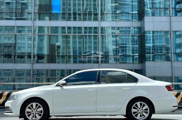 2016 Volkswagen Jetta in Makati, Metro Manila