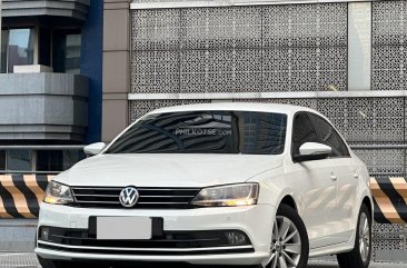 2016 Volkswagen Jetta in Makati, Metro Manila