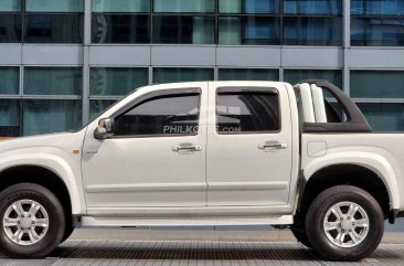 2011 Isuzu D-Max  LS 4x2 AT in Makati, Metro Manila