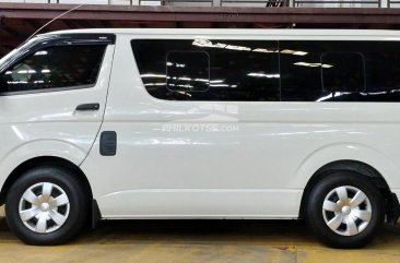 2022 Toyota Hiace  Commuter 3.0 M/T in Quezon City, Metro Manila