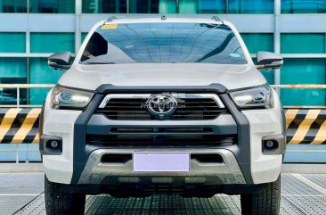 2023 Toyota Hilux in Makati, Metro Manila