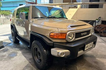 2014 Toyota FJ Cruiser  4.0L V6 in Manila, Metro Manila