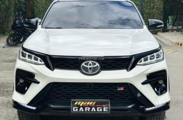 2017 Toyota Fortuner  2.8 V Diesel 4x4 AT in Manila, Metro Manila